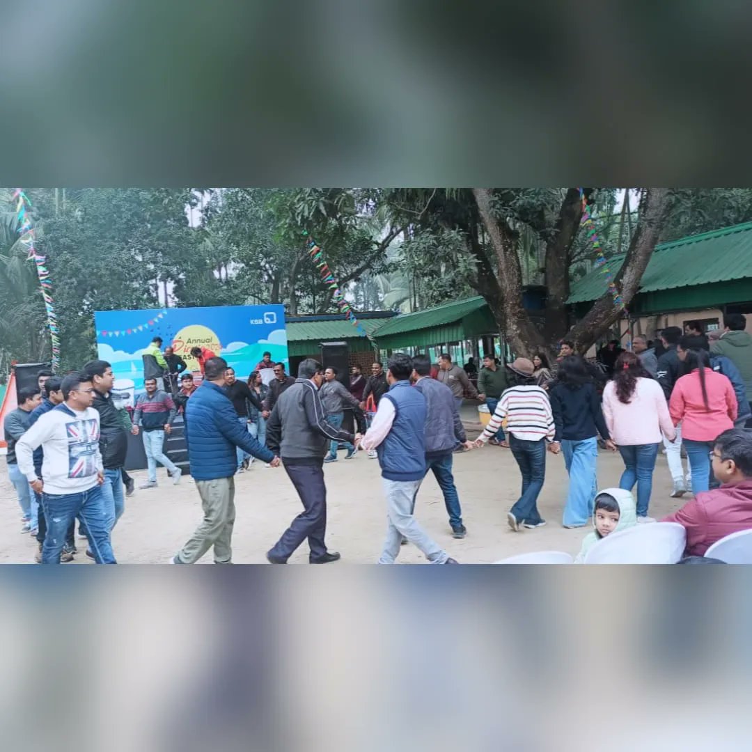 ksb_india's tweet photo. KSB Annual Picnic 2024 - East Zone
Bonding strong over a picnic... @ Ashirbad Garden.. over 50 employees with their family ๐คฉ
#KSB #KSBLimited #Pumps #Valves #Services #Games #Songs #Dancing #lipsmackingsnacks #deliciousfood #funfilledday https://t.co/loDkwxS7a9