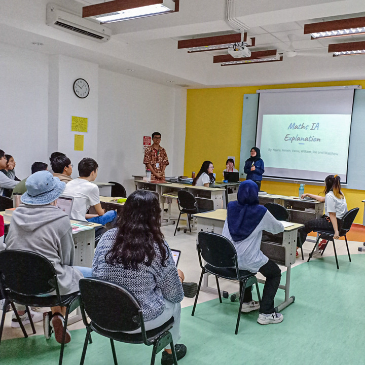 schools_sis's tweet image. With our well-rounded curriculum and #innovativeteachingmethods, we empower our students to confidently navigate the digital landscape and stay ahead of the curve.

bit.ly/4aMgKU1 

#SISGroupOfSchools #EducationForChange #EmpoweringLeaders #FutureGlobalSolutions