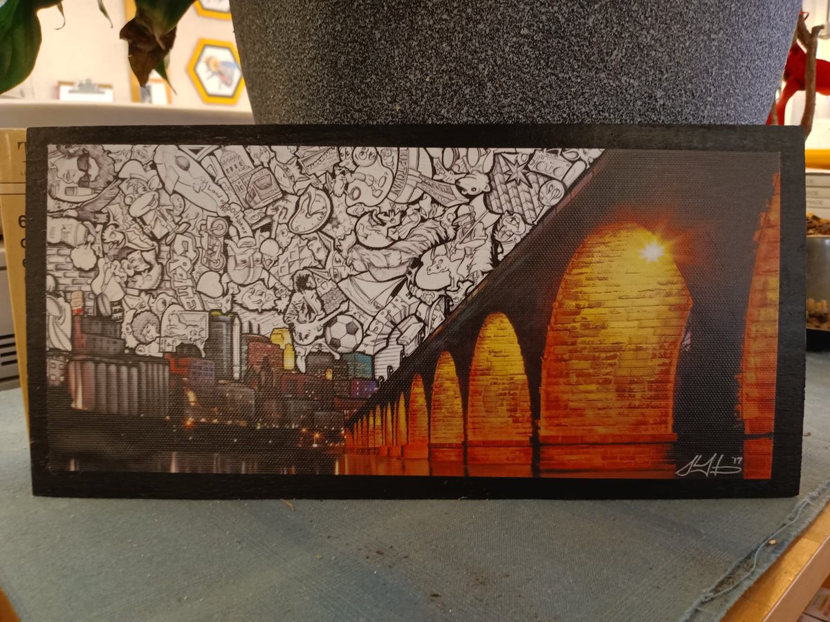 FanManLighting_'s tweet photo. Please help us welcome local artist Shane Anderson to our store! Stop in and check out his prints hanging all around the showroom! 

https://t.co/MlfwoIBzV0 https://t.co/c37ja0rhh9