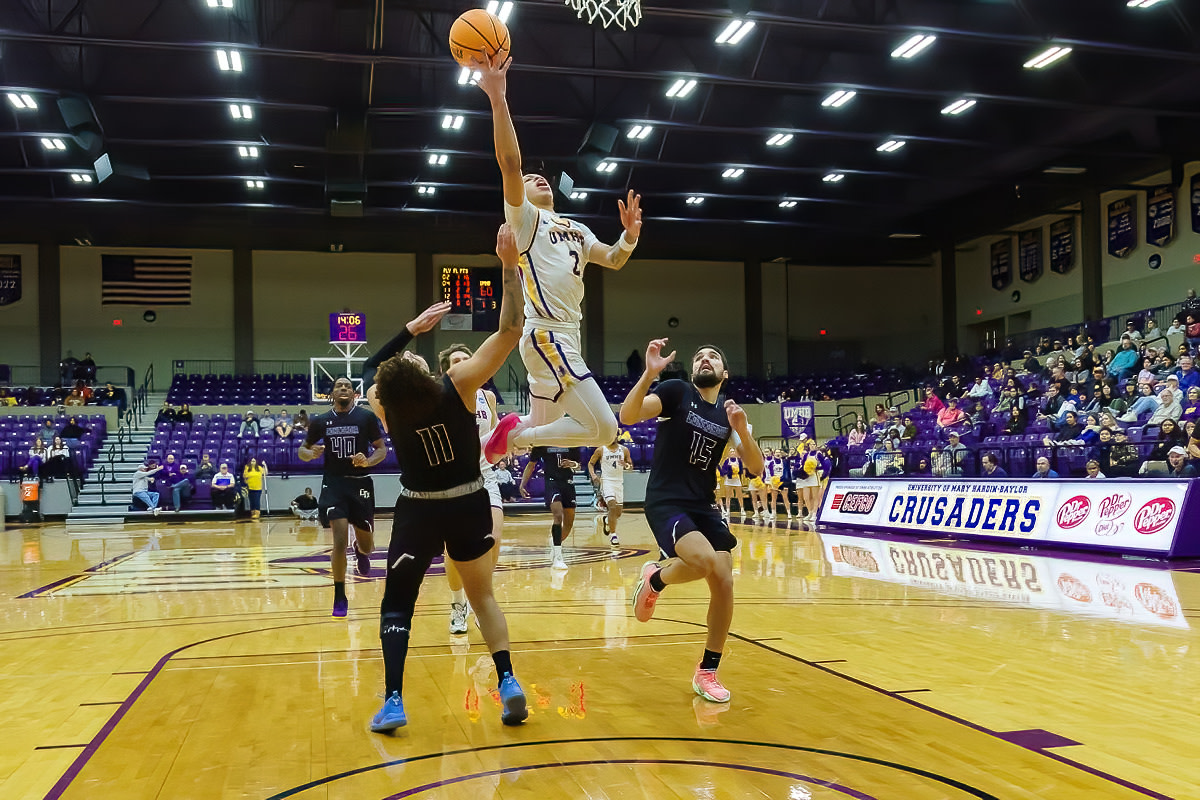 1/20/2024 UMHB Men's Basketball vs Concordia russellmarwitz.com/1-20-2024-umhb…