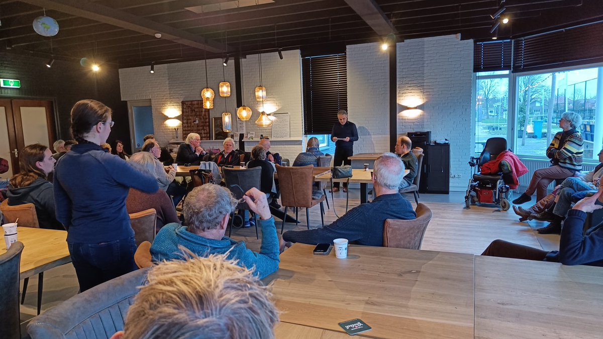 Afgelopen zondag hebben we met <a href="/pvdaenschede/">PvdA Enschede</a> het nieuwe jaar ingeluid en vooruitgekeken naar 2024. Cevdet Örnek gaf een inspirerend links pleidooi voor solidariteit en tolerantie.❤️Extreem belangrijk dat we voor de mensen die het minder hebben in de samenleving blijven opkomen💪