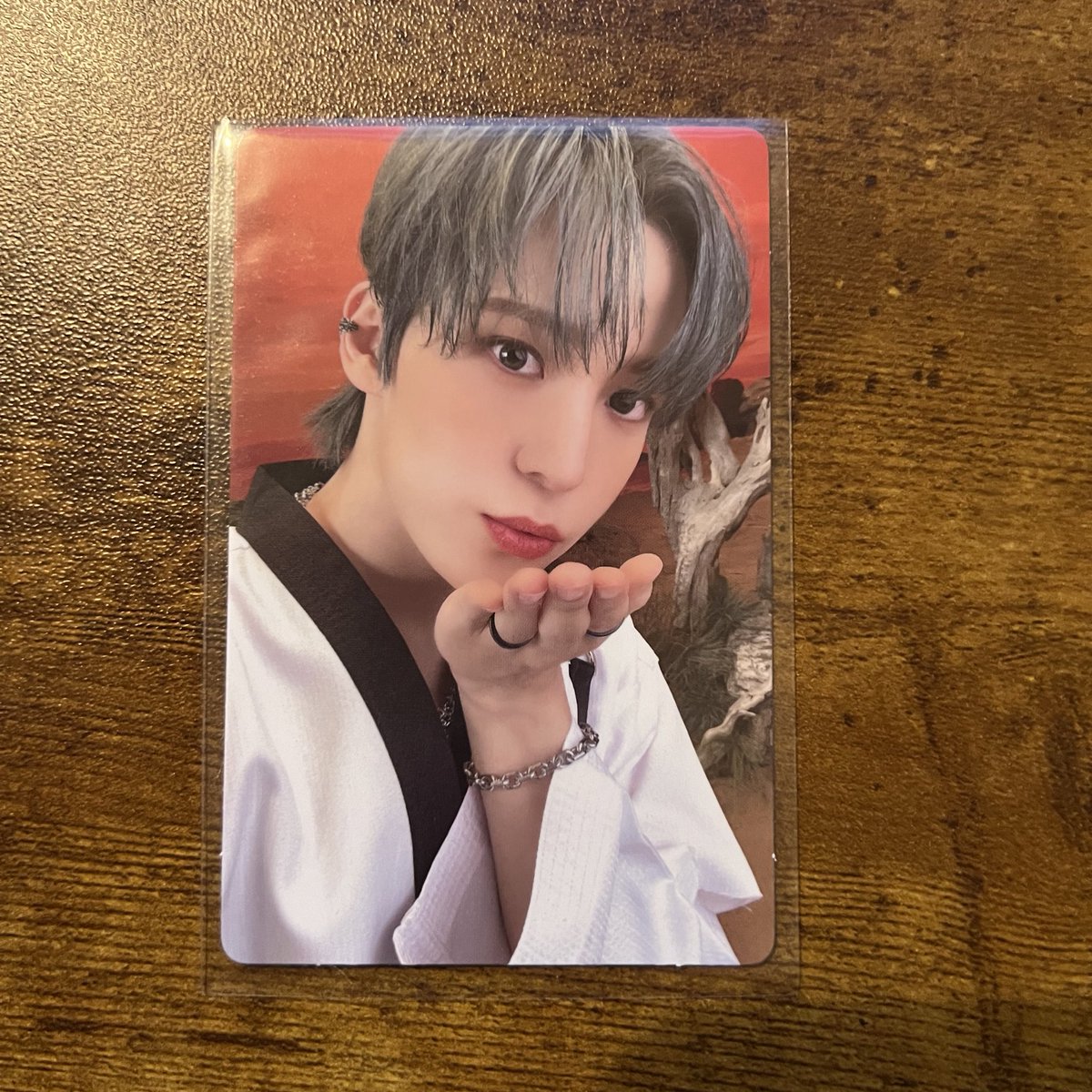 BlurryKpop's tweet photo. ❗️ATEEZ YUNHO PC GIVEAWAY❗️

- Open worldwide
- 1 winner
- RT to enter

Winner chosen Jan24th@ 5pm est https://t.co/VOvKzH0Qi0