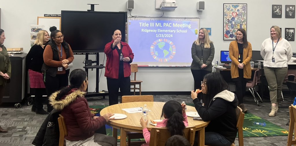 MTSD_DPedroza's tweet photo. Title III Multilingual Learner PAC- Welcome Families!  Bienvenido Padres! #MTSDPride 💙💛#SnowFlakeCraft @MTSDSupervisor @MissGreenstein @MTESDragons @MTESVP @RS_Dolphins https://t.co/tr8JvLMkz4