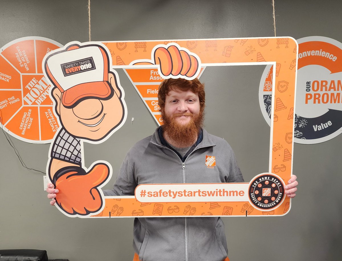 Having fun framing safety! <a href="/akm3831/">Amanda</a> <a href="/EricHarperTHD/">Eric S. Harper</a> <a href="/kelly_broyles/">Kelly Broyles</a> <a href="/KimGoldhardt187/">Kim Goldhardt</a>