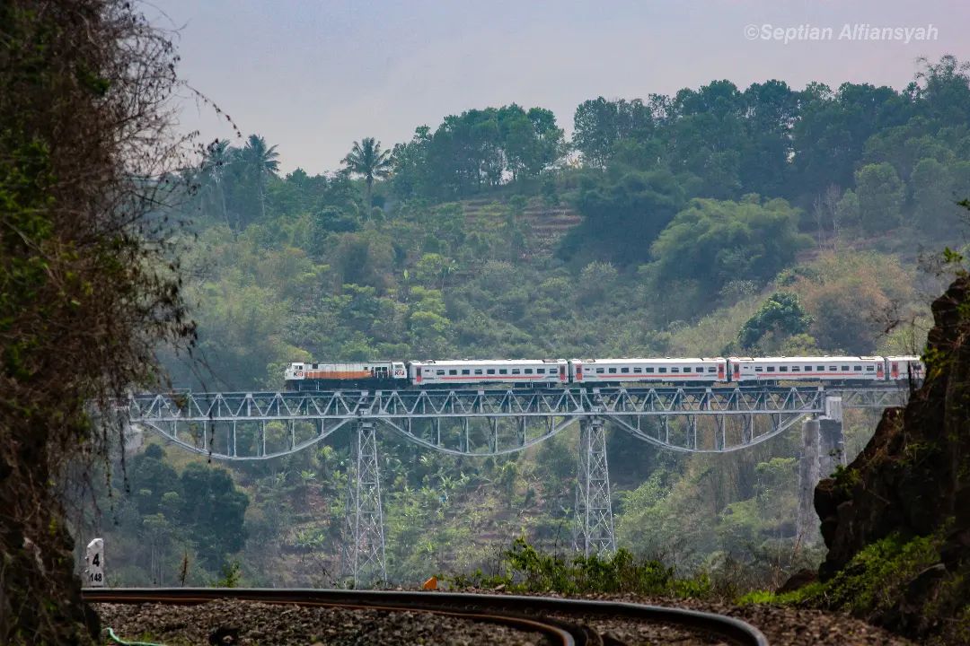 Kereta Api Indonesia tweet media