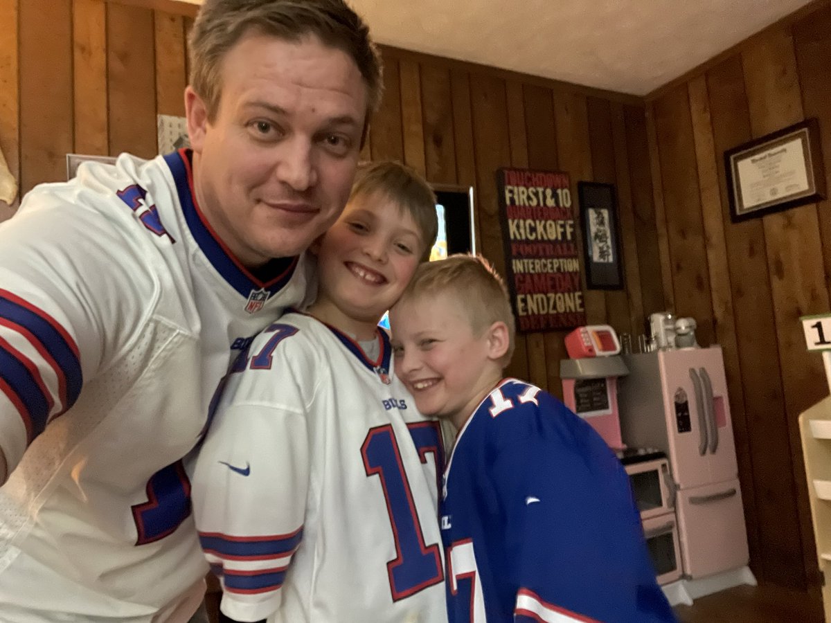 James W. Barker tweet media