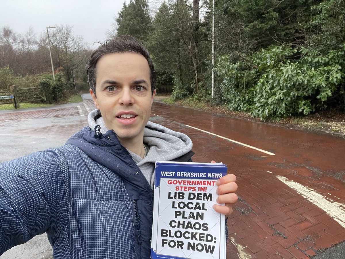 Leaflets didn’t get too soggy whilst out delivering in Burghfield Common this afternoon 🌧️