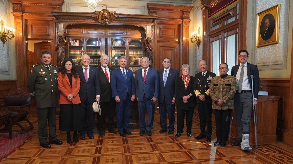 Andrés Manuel tweet media