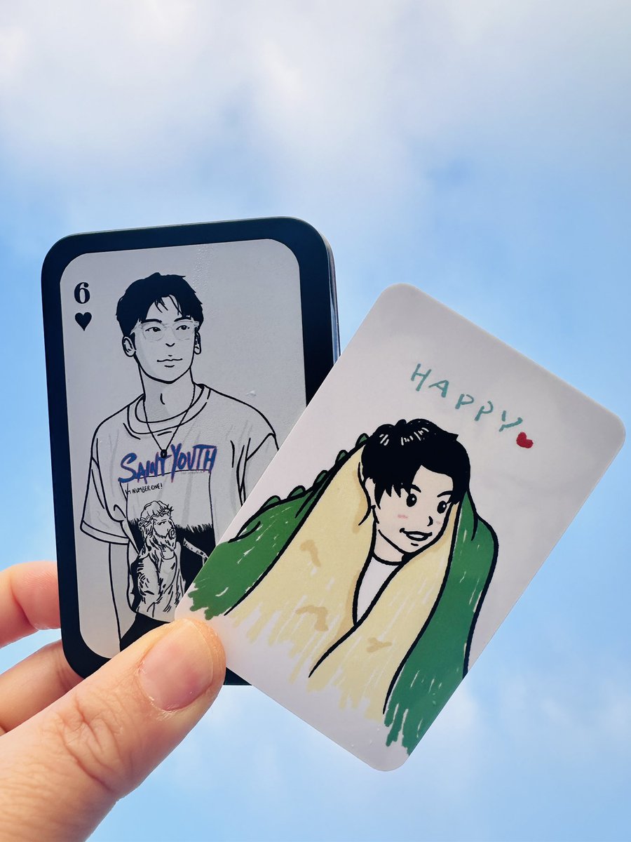 시광사는 사랑이쥬❤️

당첨되어서 생일 달로 받은 틴케이스🎉
받은지는 몇일 되었지만, 미르다가 급 오늘 찍어봤어요💚
감사해요~ 행복합니다😊

오늘도 광한이안에서 행복하게 보내세요.