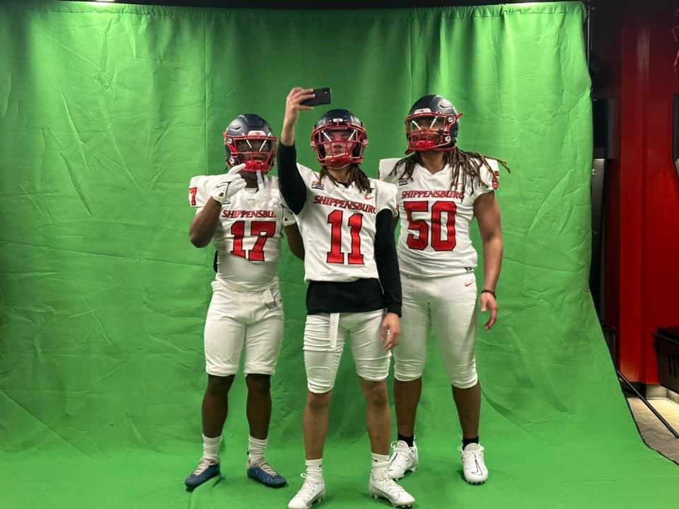 Thank you <a href="/CoachMACshipU/">Mark Maciejewski</a> and <a href="/MCBDCLB/">Michael Burket</a> for having me and my teammates down I had a great time at Ship, Iwish go to come back! <a href="/RecruitsYork/">YorkRecruits</a> <a href="/footballcoach79/">coachweider</a> <a href="/PaFootballNews/">Pennsylvania Football News</a> @PRZPAvic <a href="/ShipFootball/">Shippensburg Football</a> <a href="/RussellStoner24/">Russell Stoner</a> <a href="/SamStoner15/">Sam Stoner</a> <a href="/AFL_YorkPA/">AFL York PA</a> <a href="/AmariDavis01/">Amari Davis SAFETY</a>