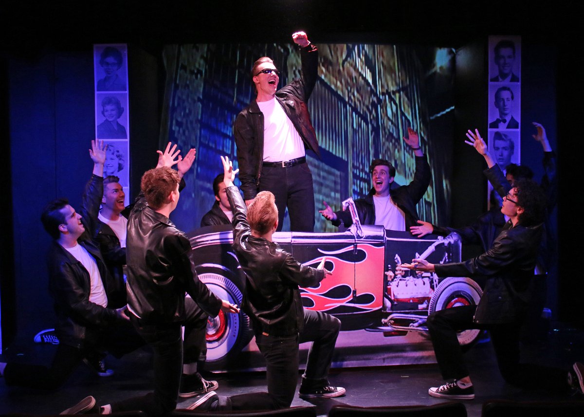 experiencefhaz's tweet photo. Fountain Hills is home to a wonderful theater that offers a rotating selection of exquisite performances! Find out more here: https://t.co/Vczr5SxLBN #fountainhills  #arizonasbest #theater https://t.co/exTG6sKj2G