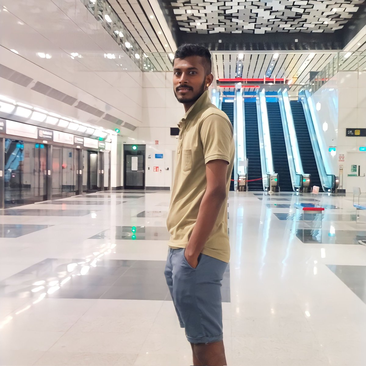 Sharuk9228's tweet photo. #NewProfilePic https://t.co/7ZIsIHuBqk