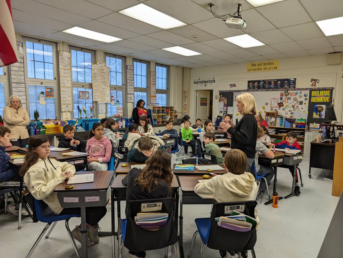 Nicole Hirsch tweet media