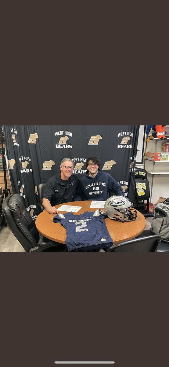 Rob Stanton (@robstantonr) on Twitter photo I am very proud of my guy! Thanks to his coaches and teammates! Love you! <a href="/Connor_Stanton2/">Connor Stanton</a> #hawksup I am very proud of my guy! Thanks to his coaches and teammates! Love you! <a href="/Connor_Stanton2/">Connor Stanton</a> #hawksup