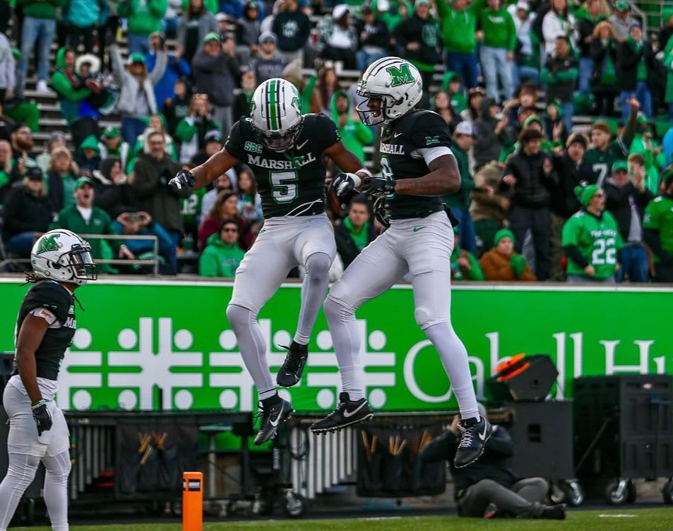 Truly blessed to receive a(n) offer from Marshall University ⚡️@coach_semore @MVFootballBears @mvbears @CoachTFoster @CoachJP4 @MannyrodU48 @Coach_WesHughes #AGTG