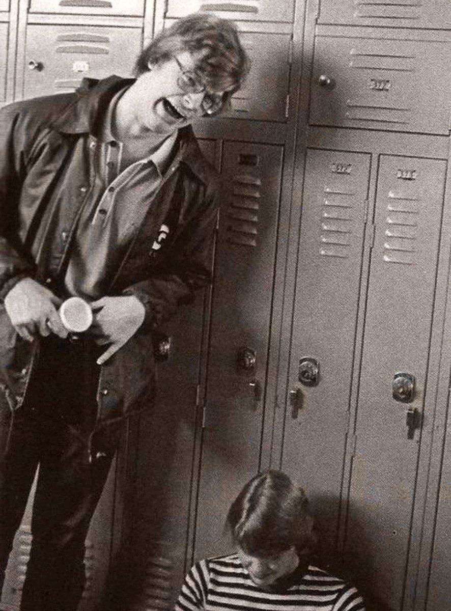 High school kids joking around in the 70s #backintheday