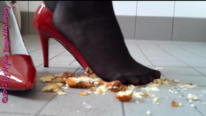 🆕Tease of my new video! 📽  💗Trampling: the Croquettes🍓 [1080p]   👉https://t.co/EqwYMZR188👈  @faphousecom<a href="/tag/highheels"class="tags"><span>#highheels</span></a><a href="/tag/fetish"class="tags"><span>#fetish</span></a><a href="/tag/nylon"class="tags"><span>#nylon</span></a><a href="/tag/solo"class="tags"><span>#solo</span></a><a href="/tag/amateur"class="tags"><span>#amateur</span></a>