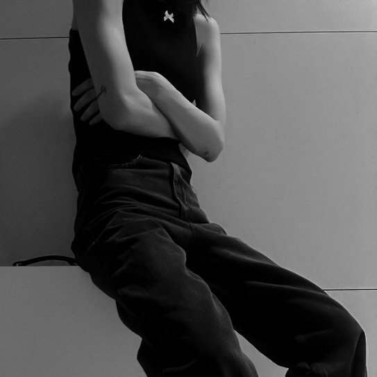 thrizller's tweet image. ㅤ

𝗣𝗢𝗩: Nós começamos a sair, agora essa é sua galeria! 
ㅤ
ㅤ