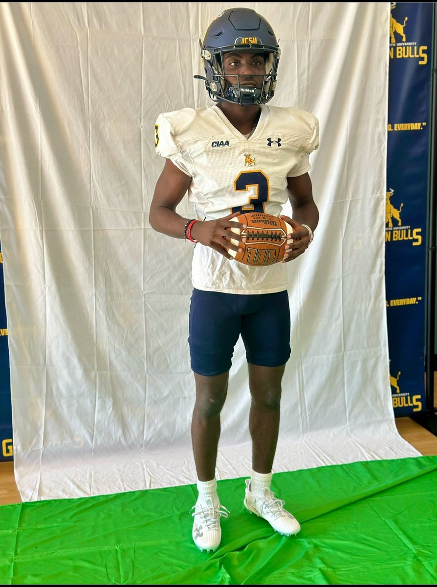 med_dashawn5's tweet photo. I am beyond grateful and blessed to say I will be continuing my academic and athletic career at Johnson C smith university ✝️

1000% committed 💙 https://t.co/zQp5uZsW2T