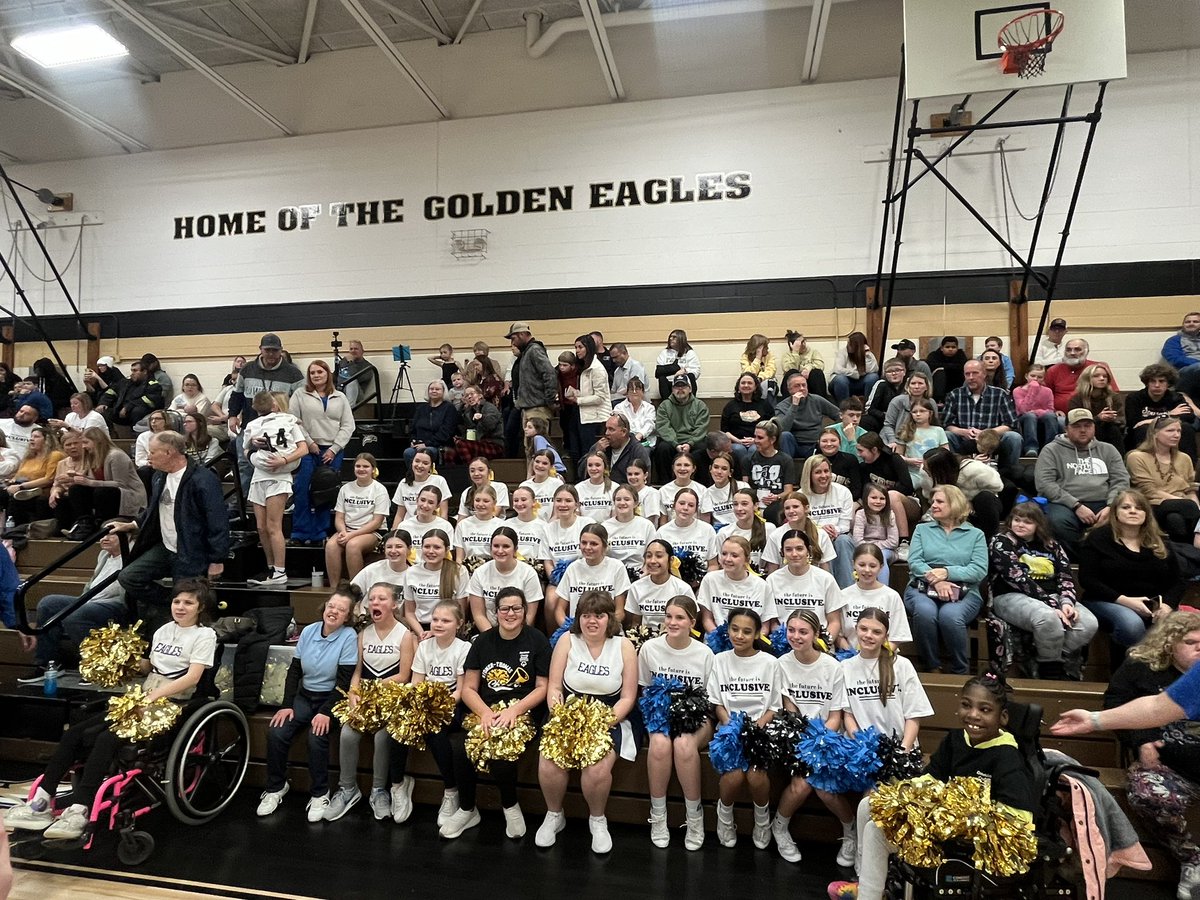 savsundee's tweet photo. These are the moments I live for! Our first Stoner-Thomas basketball game against OGMS hosted by Brown MS! #TheFutureIsInclusive https://t.co/3F8zsxwtLi