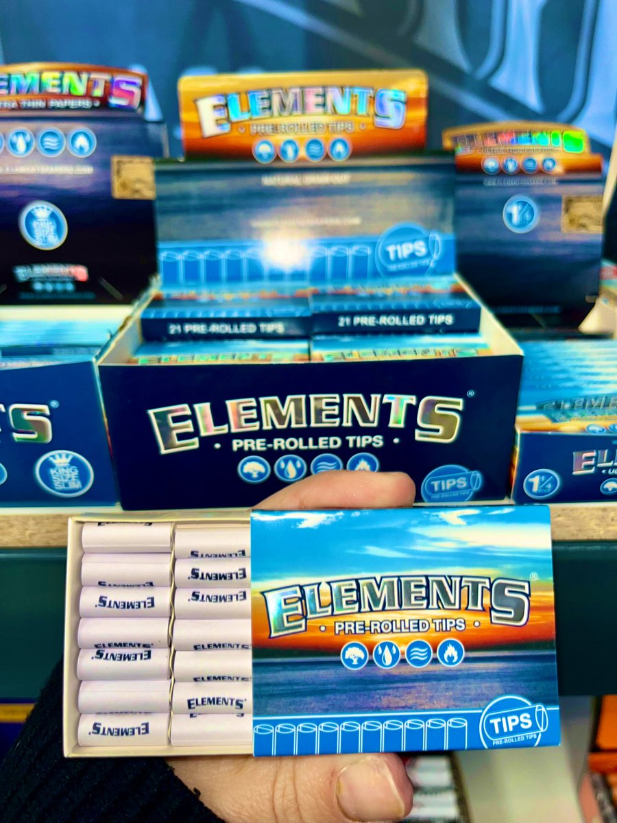 WildLeafTobacco's tweet photo. Make rolling easy with Elements Pre Rolled Tips! Never worry about debris flying into your mouth again with these awesome pre rolled tips. They are sturdy and light and will truly elevate your smoking experience to the next level! #elements #rollingpapers #tips #prerolledtips https://t.co/ow1voMCA76