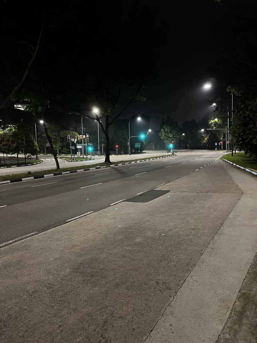 waallouh's tweet image. Singapore 👀😱@skullnbonesgame @Ubisoft