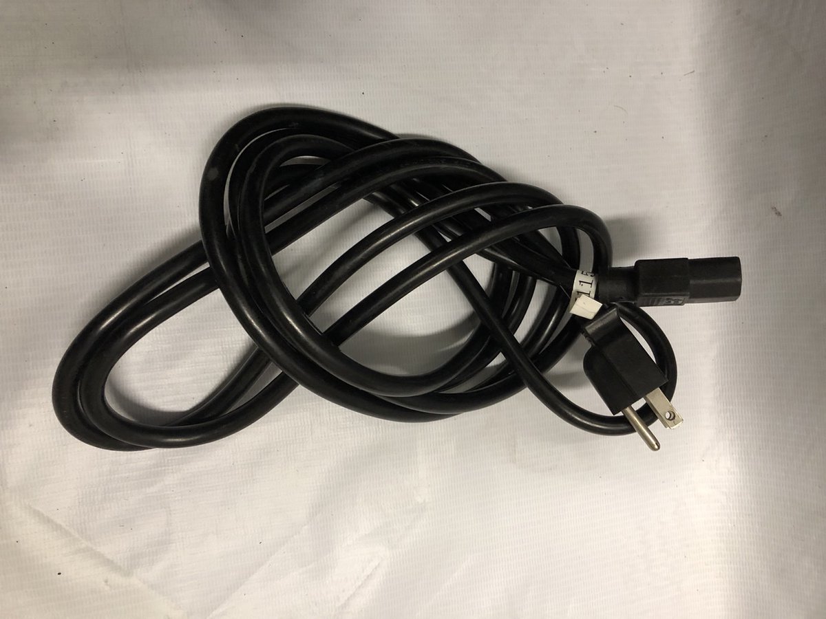 ■Electro-Voice ELX115P ④
¥40,000〜　即決価格¥80,000

・動作チェック済