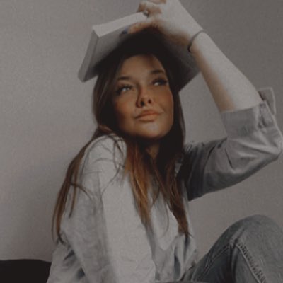 Stephanie Lucia 🌿 tweet media