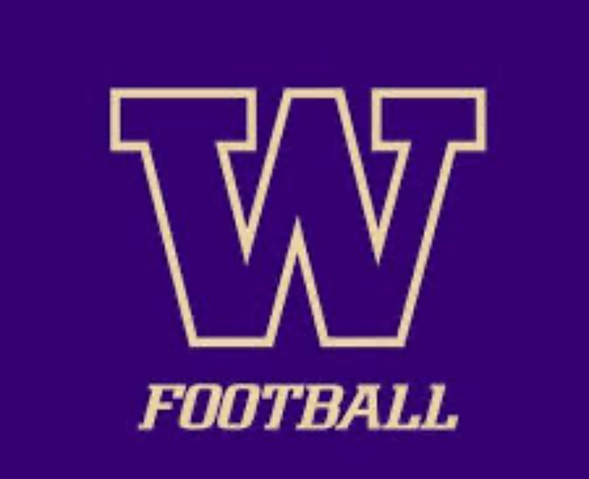Motekatoanga's tweet photo. Blessed to receive another offer today from the University of Washington! @CoachKaufusi @CoachOmura @UW_Football @JSerra_Football @vscwintoday @GregBiggins @adamgorney @BrandonHuffman 
#GoHuskies #AG2G https://t.co/GTpO18ijYL