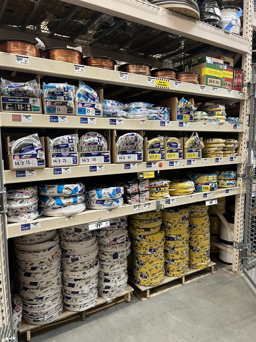 JulianGarciaHD's tweet photo. Pro store standards at The Poway Home Depot ready for our pro’s with job lot quantity product and bulk offerings! 🤝 https://t.co/FPTGiuGixx