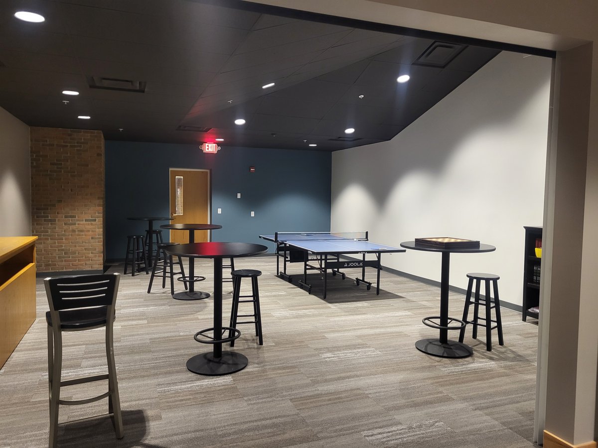 FTCPainting's tweet photo. Fresh Touch Custom Painting enjoys taking 
on painting projects of all sizes. Our commercial 
painting crews have been hard at work in painting 
Worthington Christian Church, located in Columbus, 
Ohio. Thank you so much for being so hospitable to 
our painting crews! https://t.co/mkUmHWSN6H