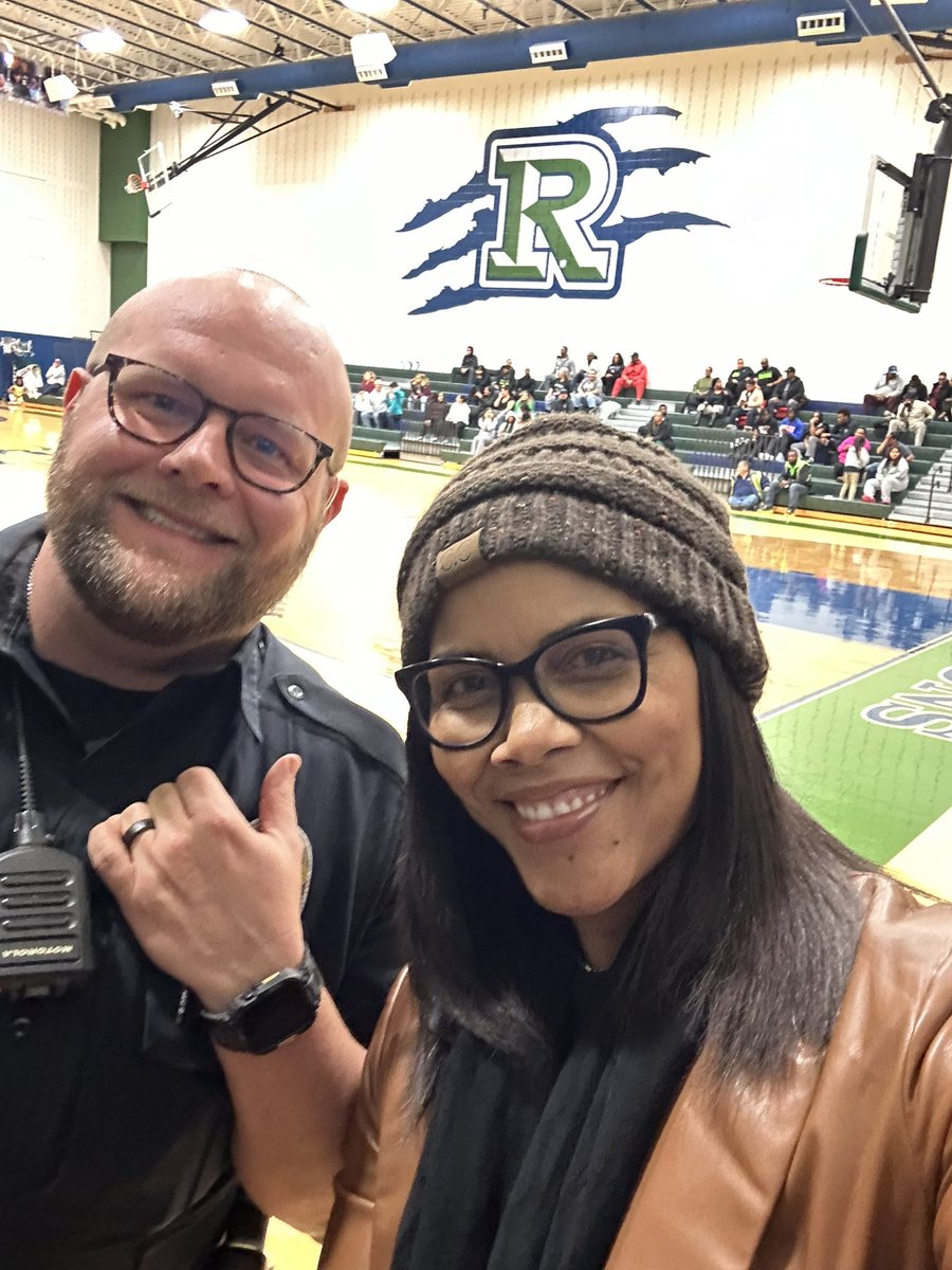 Sonya Elliott tweet media