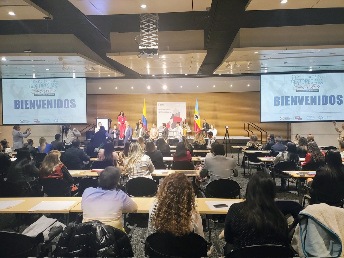 diegolchala's tweet photo. Hoy acompañamos a la gestora social del departamento en los #dialogoscomunitarios un espacio para continuar la construcción de territorio con las gestoras y gestores sociales de los municipios de #Cundinamarca #GestionSocialPorCundinamarca https://t.co/6owehMoXda