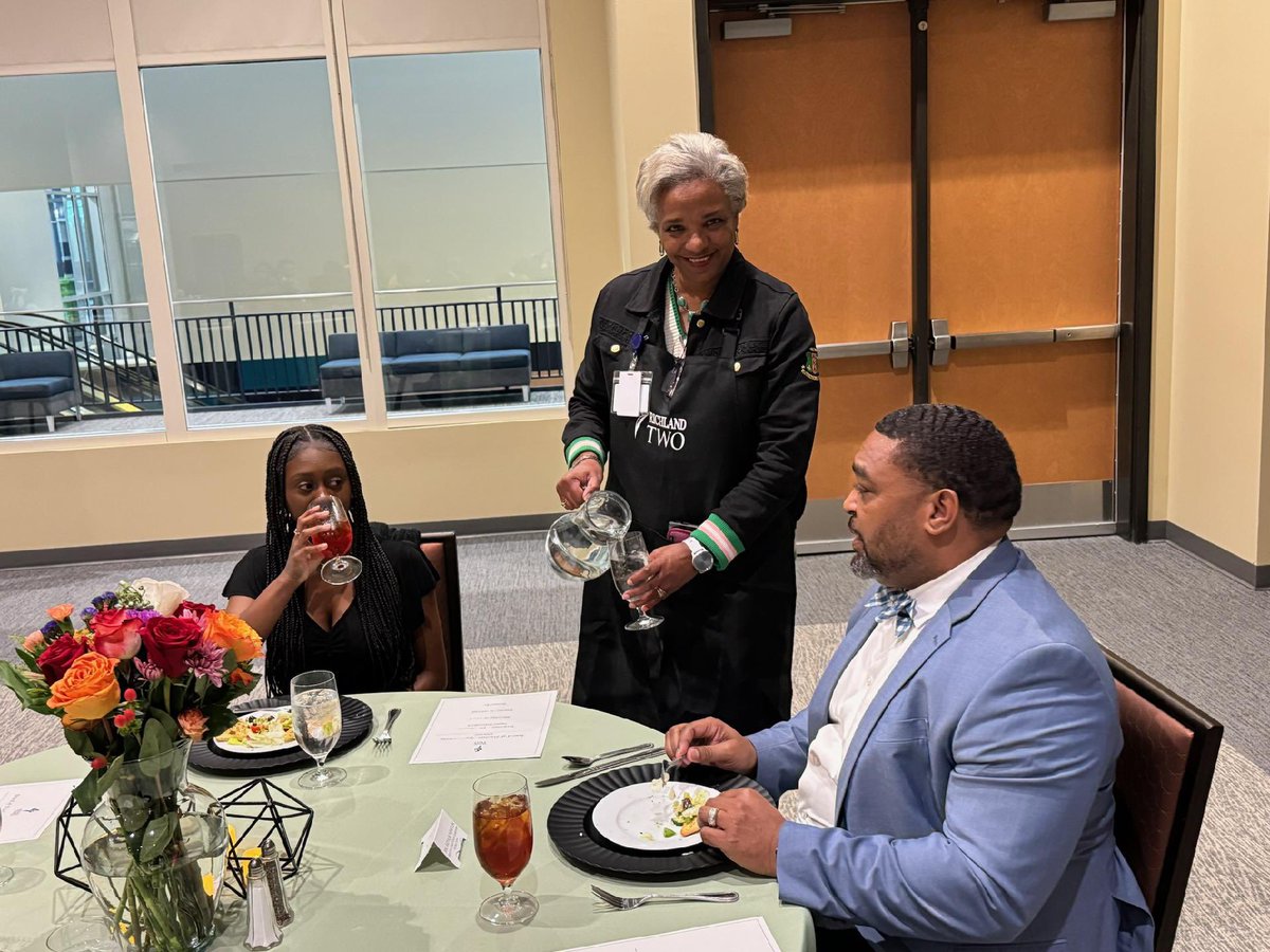 Theresa Counts-Davis tweet media