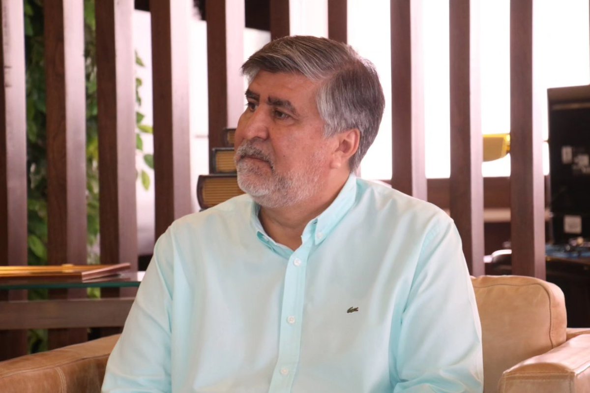 ingduartedure's tweet photo. Hoy me reuní con Walter Gutiérrez, ministro del MINNA. Hablamos acerca de la necesidad de coordinar esfuerzos para fortalecer el "Programa Abrazo" desde las TIC y la conectividad, en busca de acortar la brecha digital existente en escuelas y colegios del país. https://t.co/jQRmBV1sCO