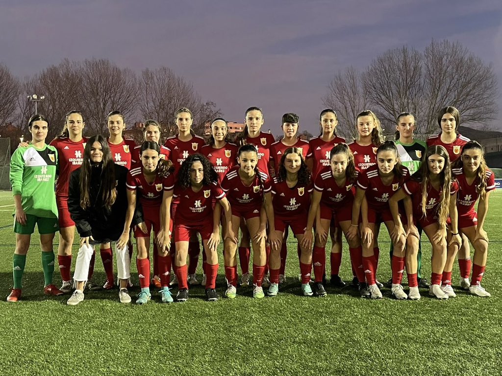 ✅ La selección navarra #sub15 se impuso por 1-2 al @itaroahuartefem en el amistoso disputado este martes. ⚽️ 0️⃣-1️⃣ Victoria (51’) ⚽️ 1️⃣-2️⃣ Inés (79’) Triunfo del combinado de @AguirreArrastia e @ilopezb90 que prepara la #FasePlata del Campeonato de España.