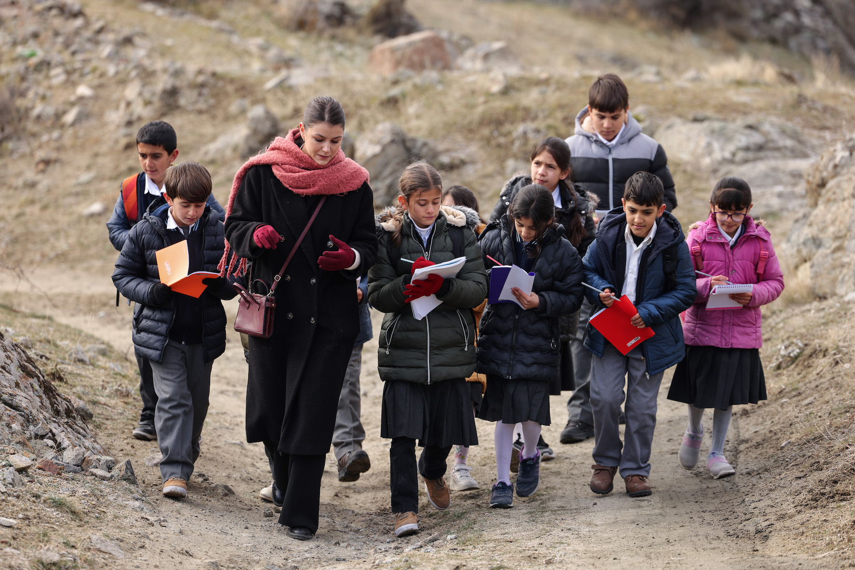 GEl0XqbXQAAqTM-?format=jpg&name=large