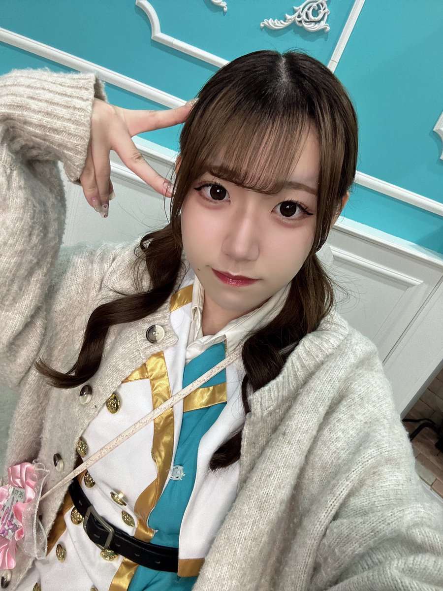 lizu_anipori's tweet photo. いん！
17-23でいます🌟

 #秋葉原  #コンカフェ  #メイドカフェ  #自撮り界隈 https://t.co/Z9y13p1S0U