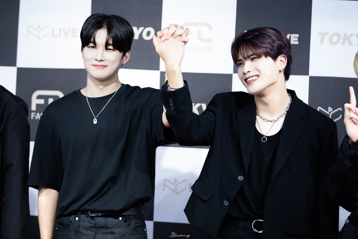 a_blueming_'s tweet photo. 230910-Photo Time
.
🤍(=´∀｀)人(´∀｀=)（╹◡╹）🤍
.
#ABLUE #에이블루 #온 #동우 #김동우 #석준 #이석준 #규찬 #김규찬 https://t.co/5940GHs8Qb