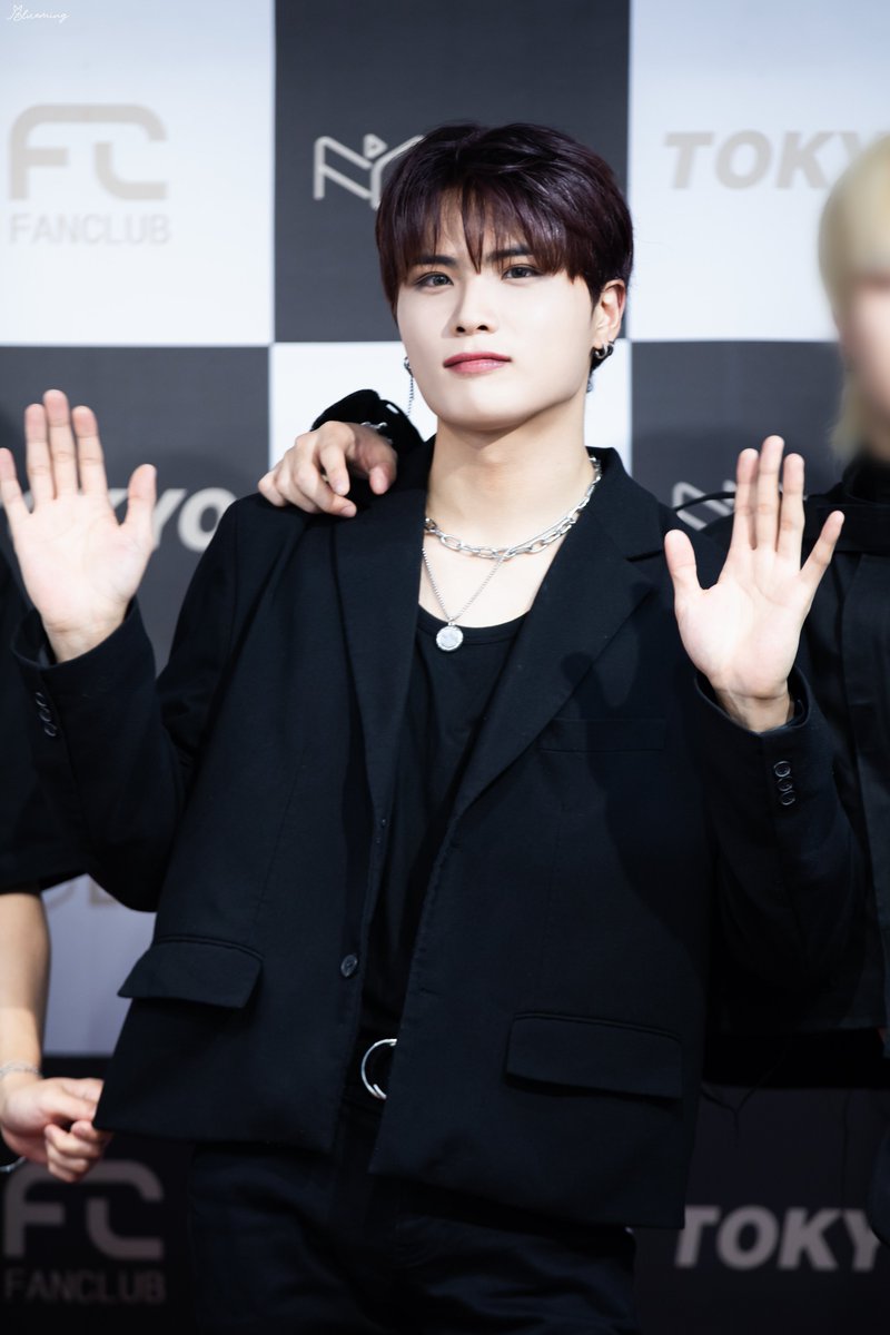 a_blueming_'s tweet photo. 230910-Photo Time
.
👋🏻🥺🤍
.
#ABLUE #에이블루 #온 #동우 #김동우 https://t.co/v7swteHThr