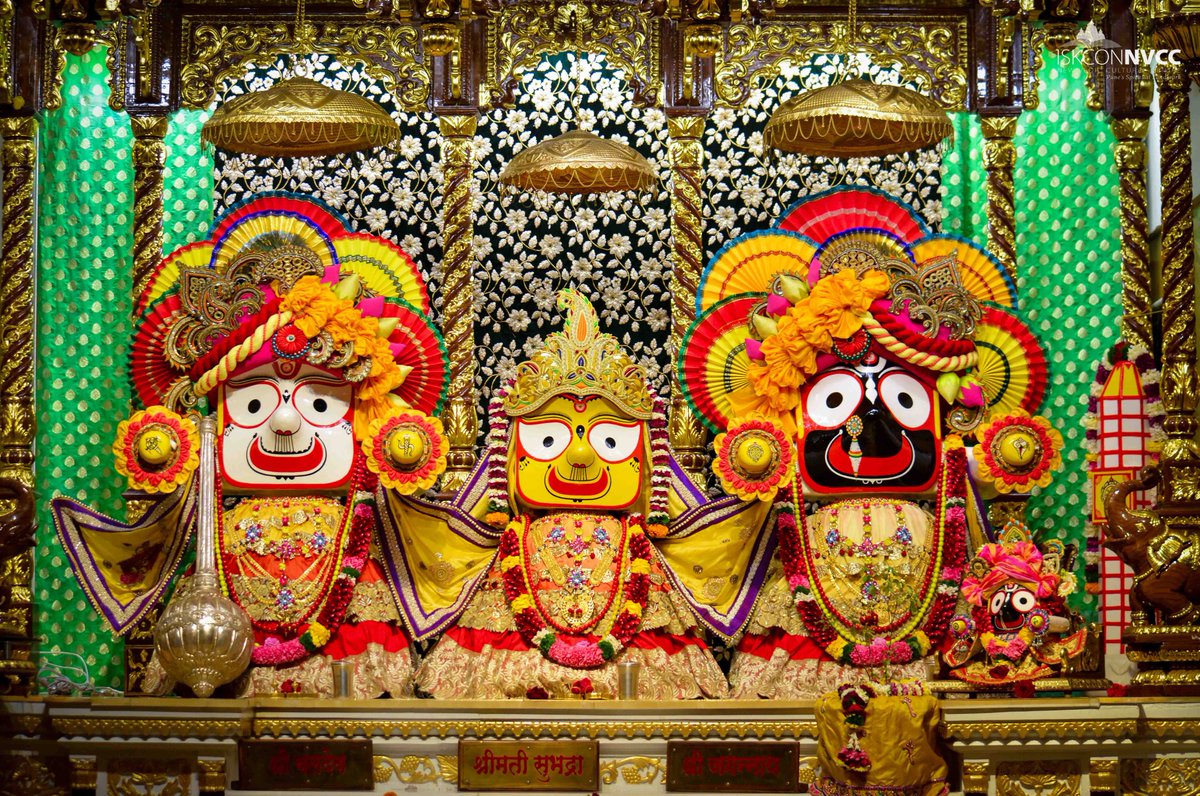 ISKCONPune's tweet photo. 🗓24-01-2024🙏🌷Today's Darshan🌷
🌷Sri Sri Jagannath Baldev Subhadra🌷
🚩@ISKCONNVCCPune🚩
.
.
#AyodhyaSriRamTemple #RamTemple #PranPratishtha #Ramjanmbhoomi
#SabkeRam #स्वागत_है_श्रीराम #Sriaram #jaisriram🚩
#24thjanuary #24thjanuary2024 #ISKCONNVCC #ISKCONPune #ISKCON https://t.co/rppWQgZpto