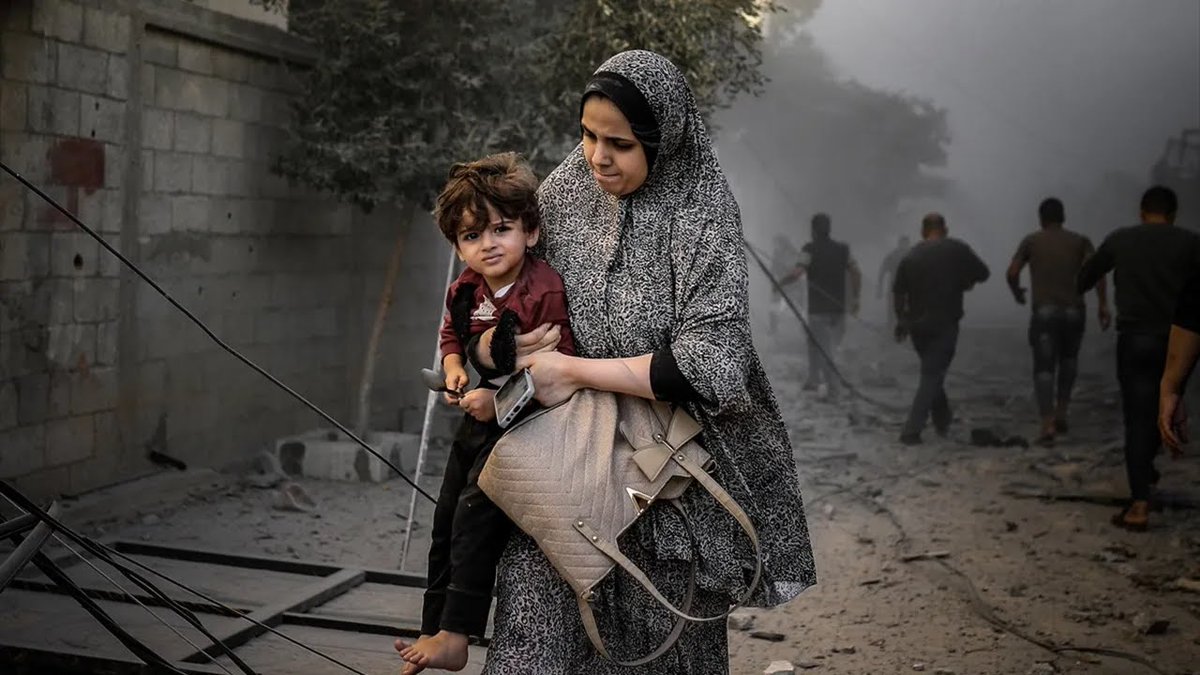 “Susmanın suça iştirak olduğunu bilecek kadar aklım başımda..”

İsmet Özel

#GazaStarving