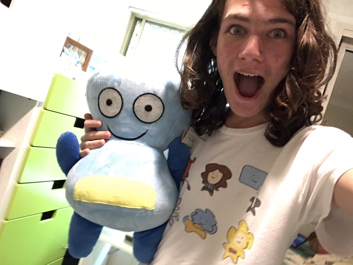 ZombieTurtle17's tweet image. HAPPY BIRTHDAY OBJECT KERFUFFLE!!! #objectkerfuffle #bfdi #osc