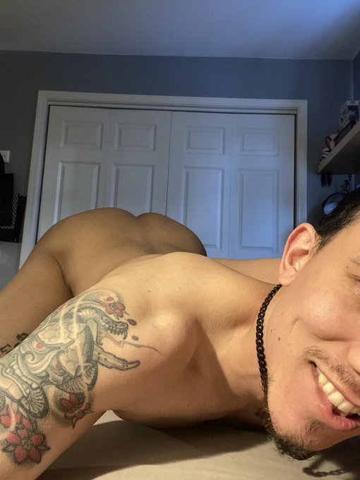 My birthday is next Tuesday!! Tip me and I&rsquo;ll send you something naughty 😈 #OF #LinkInBio #onlyfans https://t<a href="/tag/linkinbio"class="tags"><span>#linkinbio</span></a><a href="/tag/of"class="tags"><span>#of</span></a><a href="/tag/onlyfans"class="tags"><span>#onlyfans</span></a>