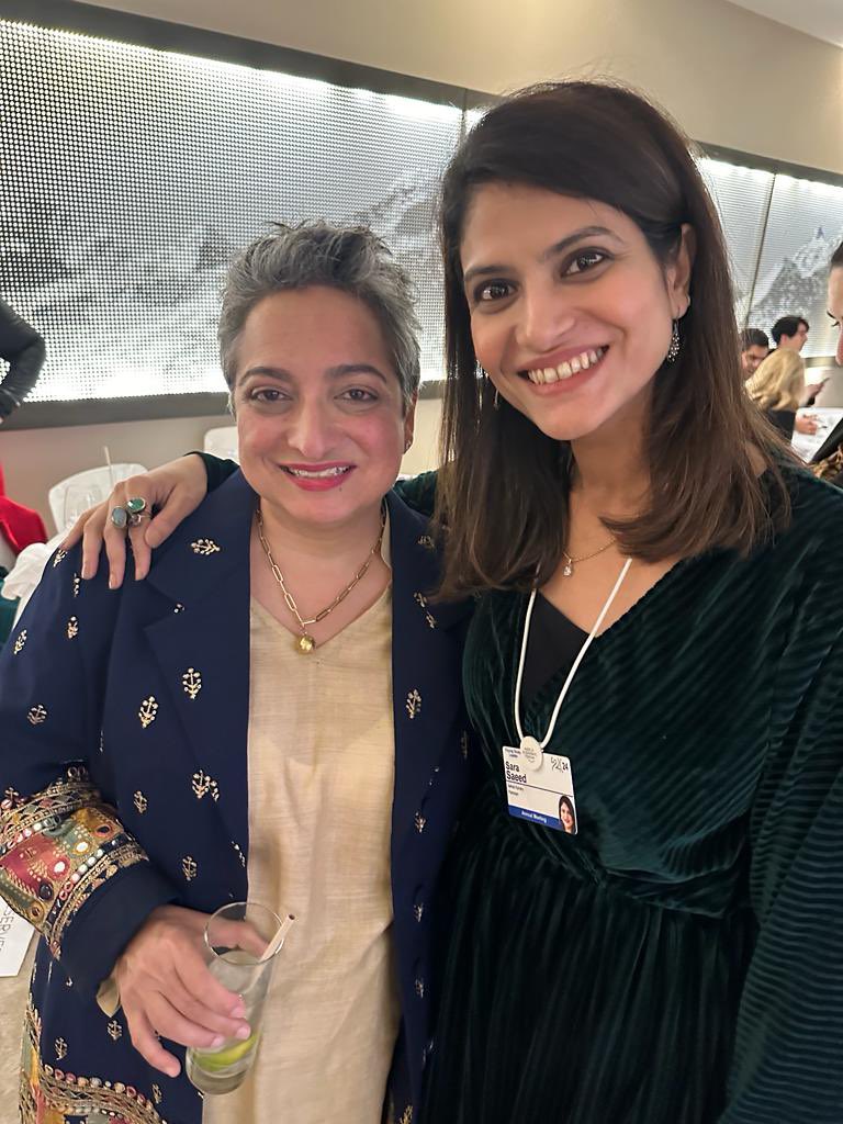 Humbled to have participated in @wef Davos Annual Meeting as 24 @YGLvoices @Mastercard Fellow!Highly grateful to @CNTR4growth.Gratitude to @shaminasingh for making it happen! Inspiring round table discussions with Linda Kirkpatrick,Timothy Murphy & @ShubaChandran from Mastercard.