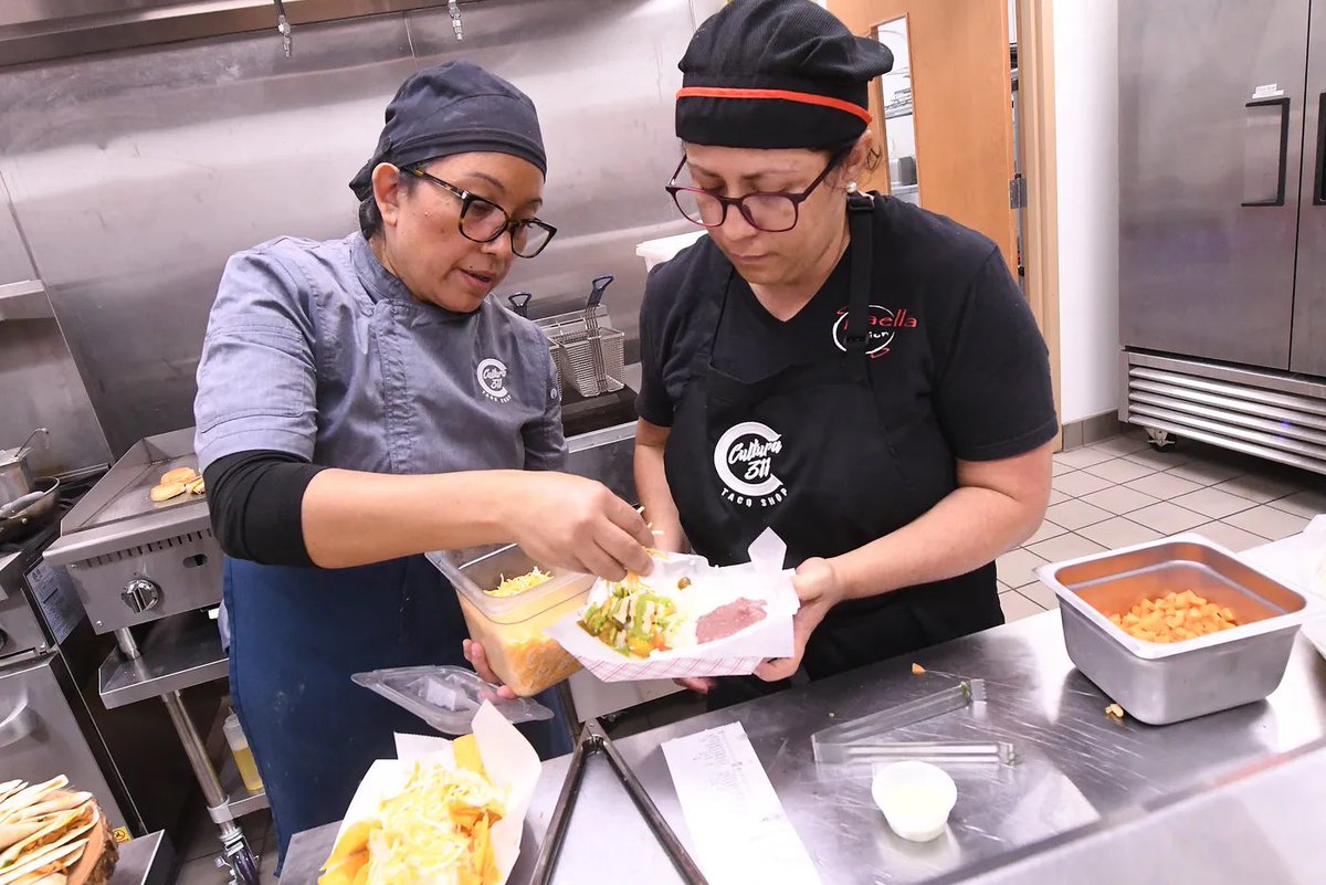 Food is the foundation of #healthy living and the key to building prosperous communities 

Read how <a href="/block_ilm/">Genesis Block ILM</a> Block Eatz brand is creating commercial opportunities 
#food #chef #goodeats #entrepreneur #local

genesisblkilm.medium.com/food-is-the-fo…