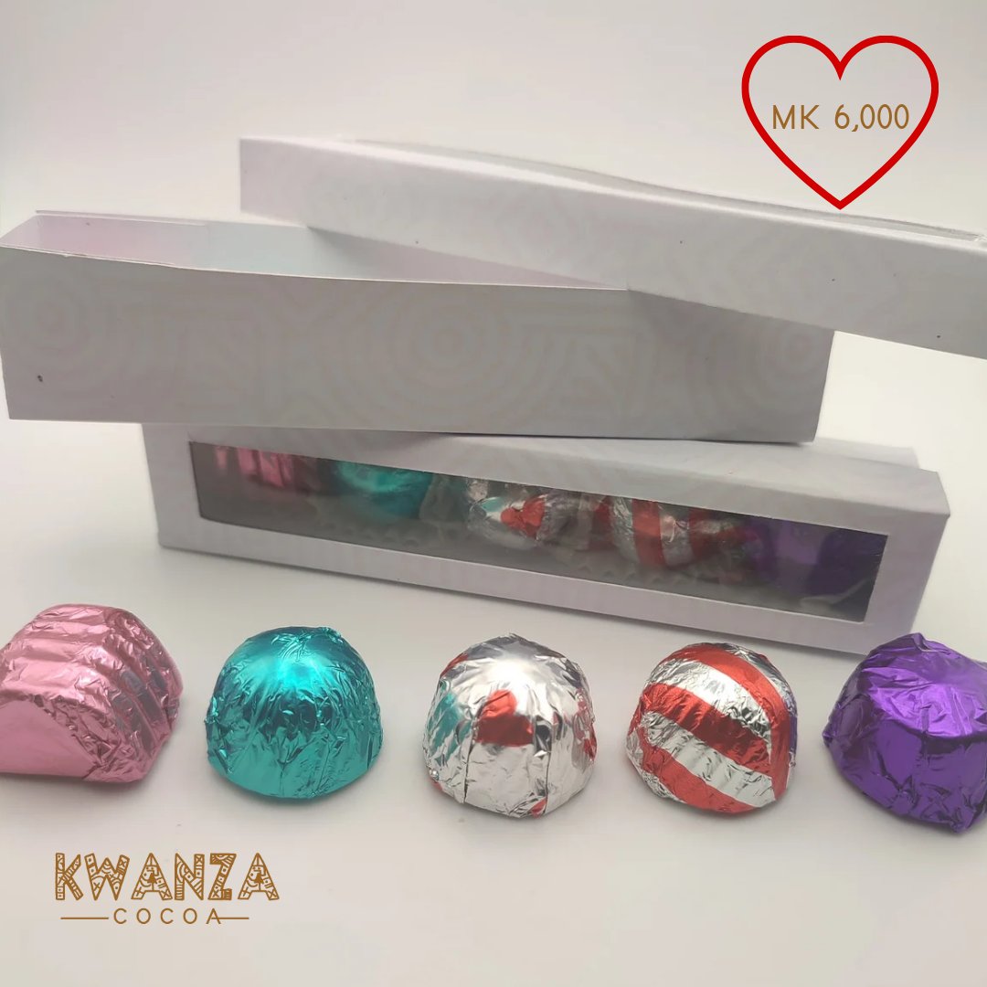 ❤🍫This Valentines our mixed variety box is filled with delicious treats for you to indulge in by yourself or share with a loved one.

The box includes...💯🇲🇼🌳🍫

Dark Choc Macadamia Gianduja
Dark Choc Peanut Cup
Milk Choc Caramel
Milk Choc Coconut Cup
Milk Choc Ngwazi Cream