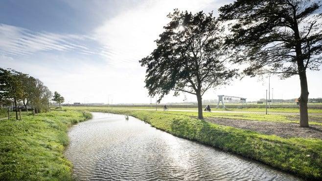 Bewonerscollectief Katwijk Smart Village wil onafhankelijke denktank voor vervuild water onder N206: ’We zijn klaar met zoete woorden’ #leidschdagblad leidschdagblad.nl/cnt/dmf2024012…