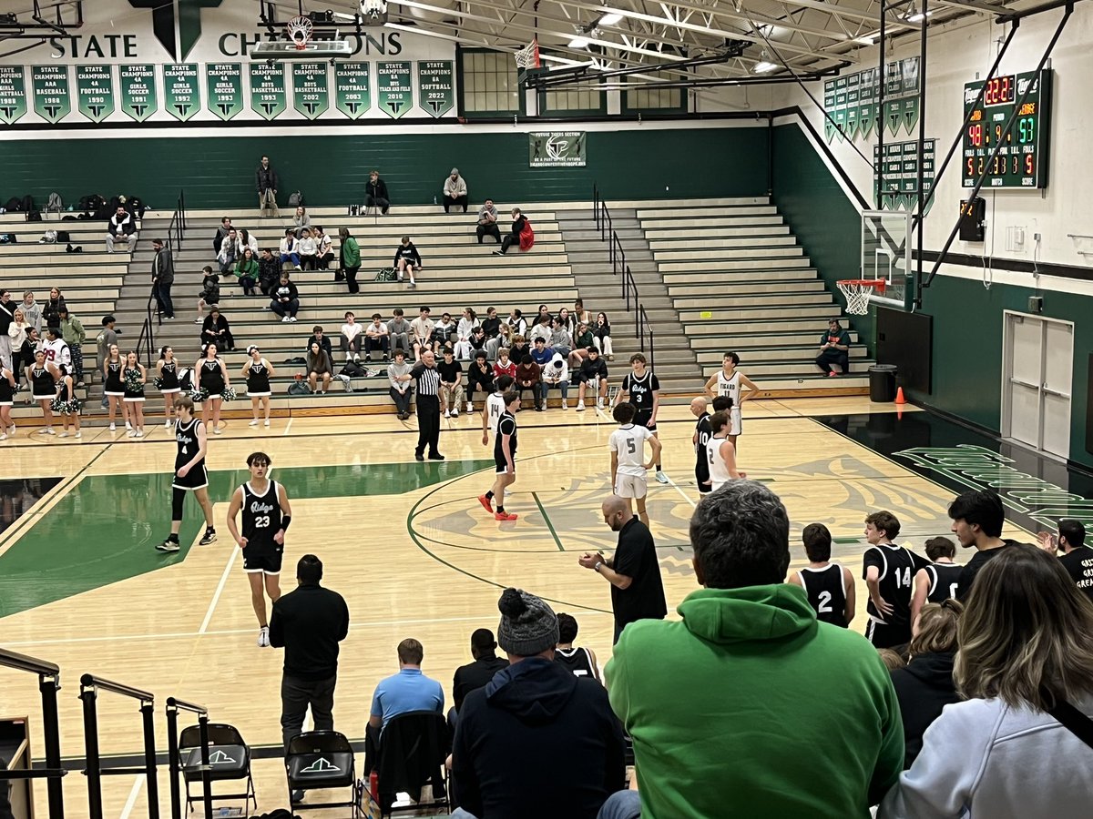 ONE Basketball (@onebasketballor) on Twitter photo Always fun watching our guys compete against each other with their high school teams!
<a href="/ColtNess2/">Colt Ness</a> <a href="/Valentin12F/">Valentin F</a> <a href="/patricknap_/">Patrick Napierala</a> Always fun watching our guys compete against each other with their high school teams!
<a href="/ColtNess2/">Colt Ness</a> <a href="/Valentin12F/">Valentin F</a> <a href="/patricknap_/">Patrick Napierala</a>