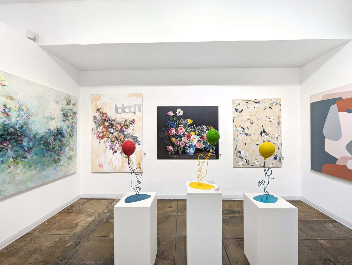 Emerging Artists to Watch in 2024: Top Trends and Must-Have Affordable Original Black, White, and Green Art Paintings for Collectors